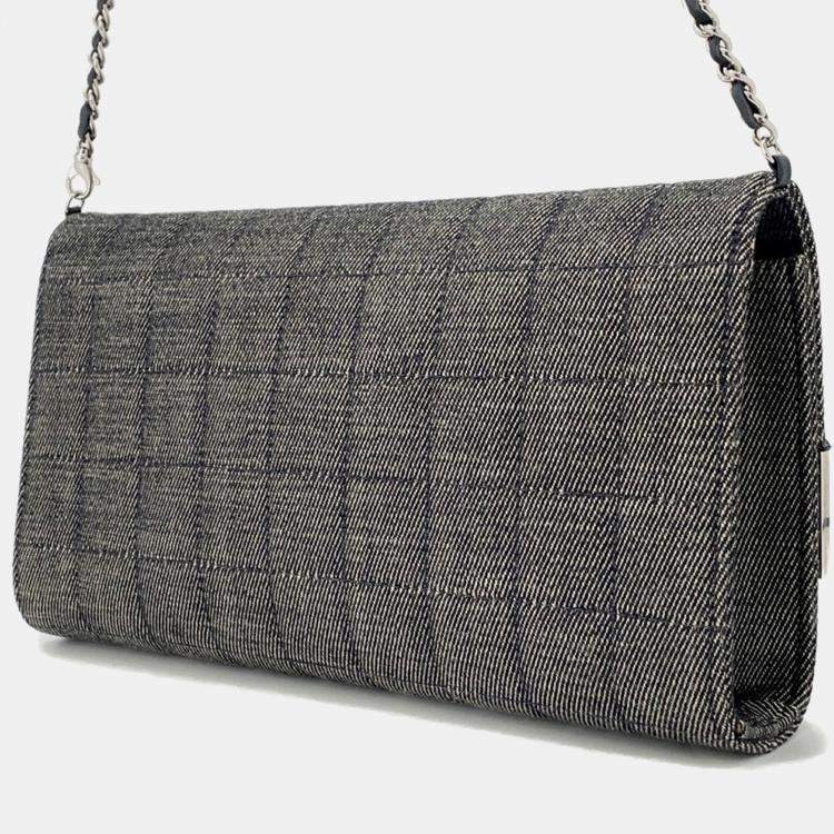 Pre Owned Chanel Chocolate Bar Chain Shoulder Bag Navy Denim