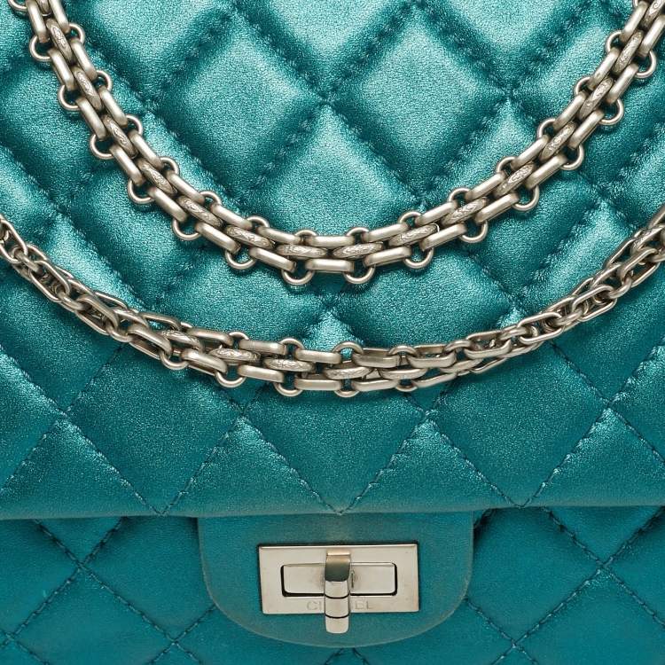 Pre Owned Chanel Reissue 2.55 226 Green Shimmering Leather Flap Bag