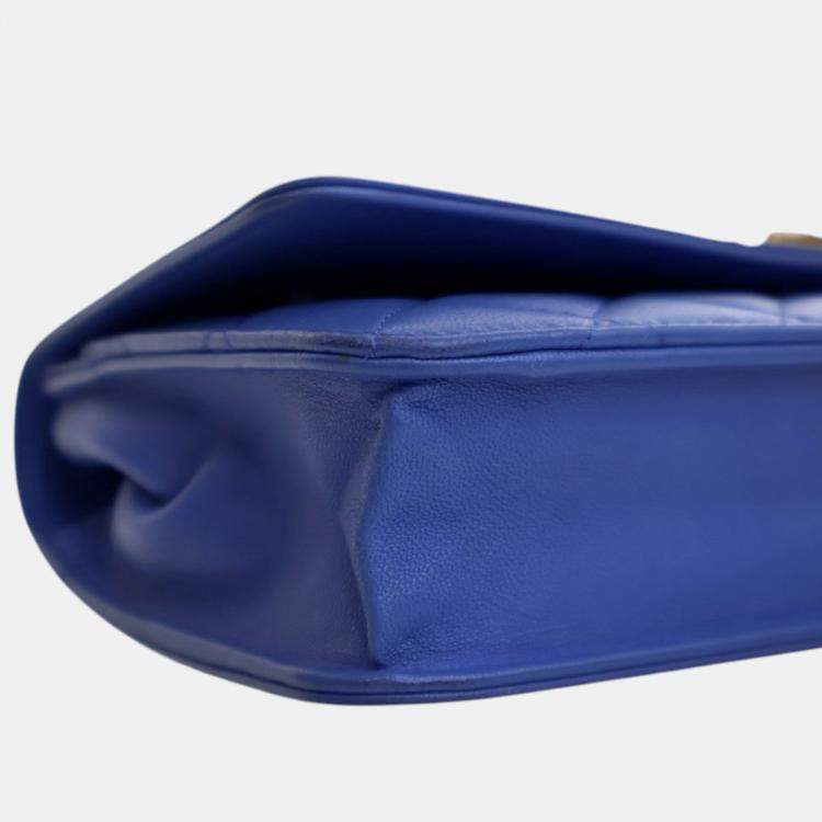 Pre Owned Chanel Blue Quilted Lambskin Boy Wallet On Chain