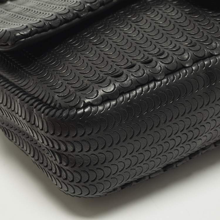 Pre Owned حقيبة شانيل كلاسيك جلد وردي مبطن صغيرة بقلاب مزدوج