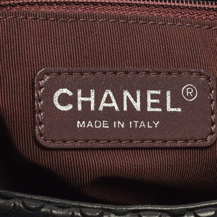 Pre Owned حقيبة شانيل كلاسيك جلد وردي مبطن صغيرة بقلاب مزدوج