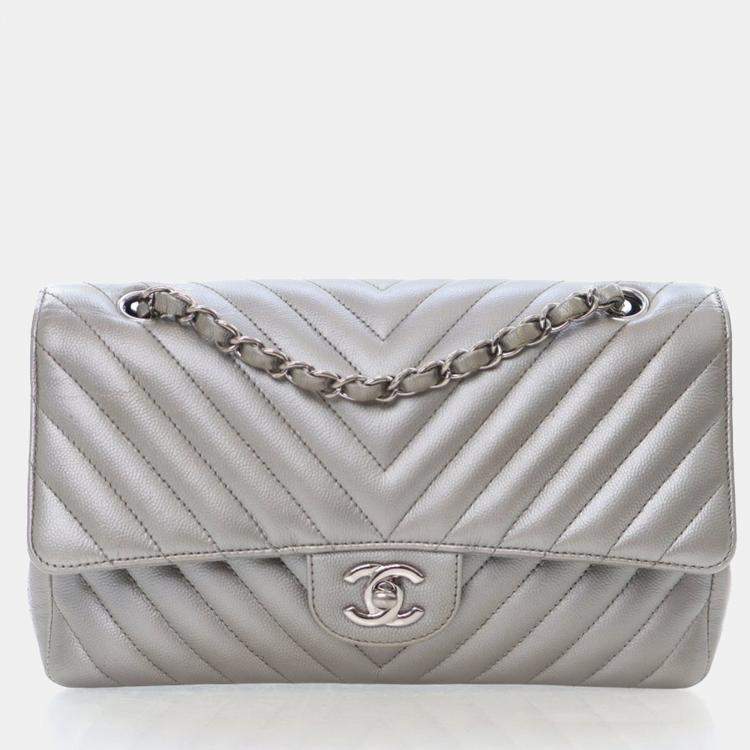 Pre Owned Chanel Medium Caviar Chevron Classic Double Flap Bag