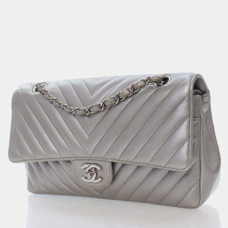 Pre Owned Chanel Medium Caviar Chevron Classic Double Flap Bag