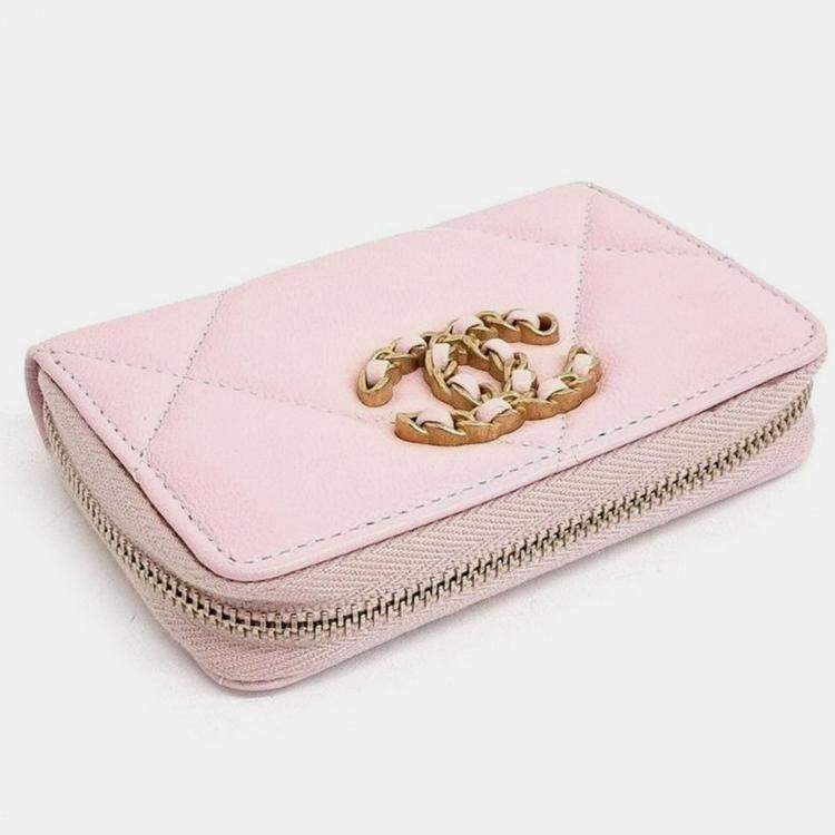Pre Owned Chanel Pink Leather 19 card wallet