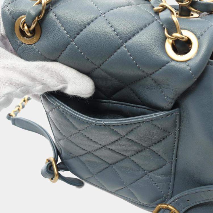 Pre Owned Chanel Matelasse Backpack Lambskin (Sheepskin) Blue