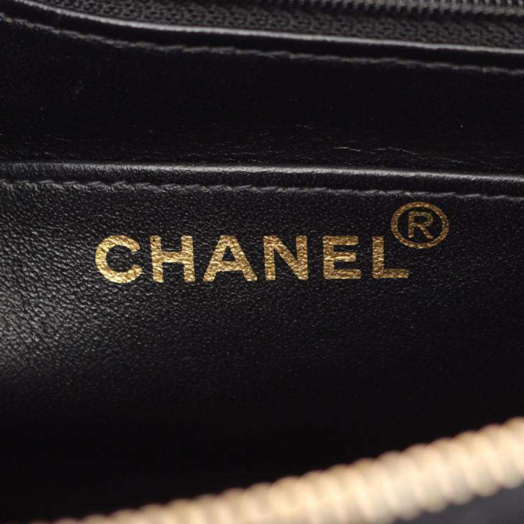 Pre Owned Chanel Matelasse Backpack Bag In Calfskin Leather Black