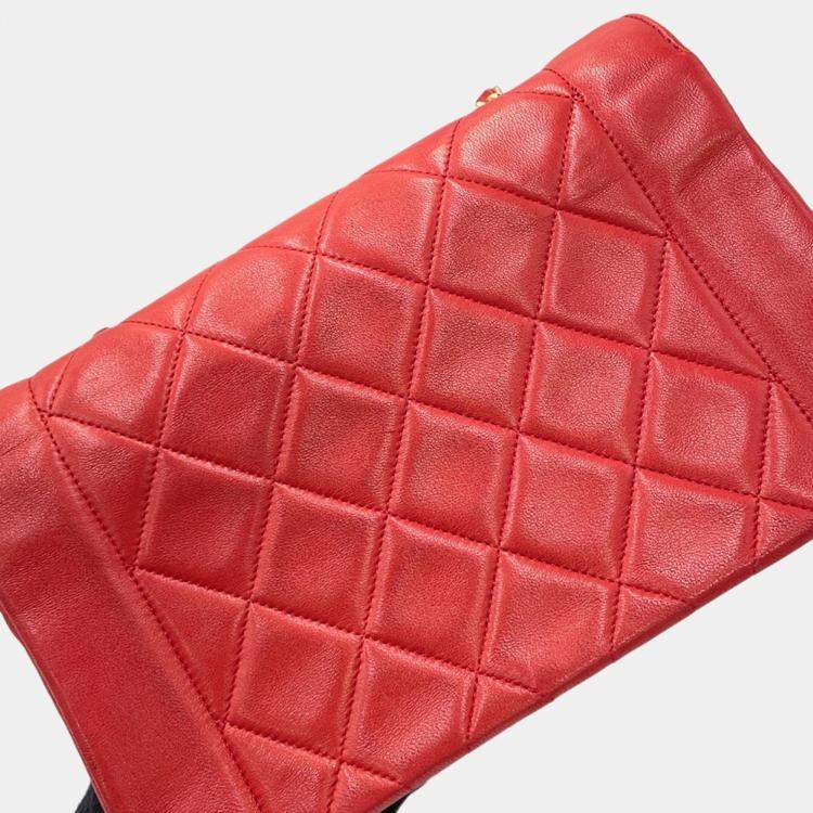 Pre Owned Chanel Chain Shoulder Bag Matelasse Coco Mark Diana Lambskin