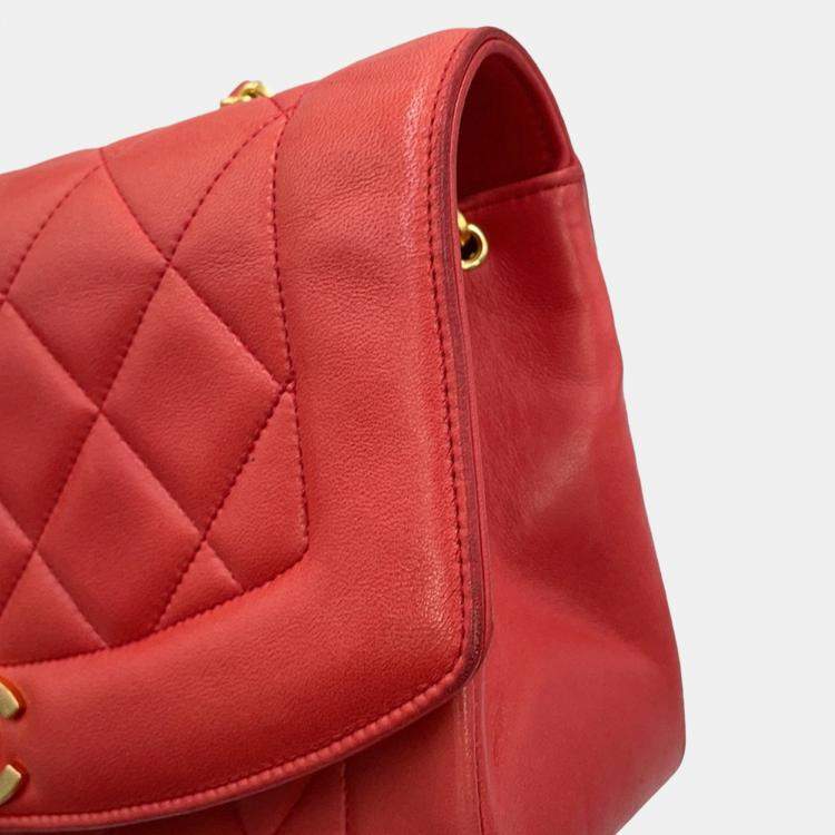 Pre Owned Chanel Chain Shoulder Bag Matelasse Coco Mark Diana Lambskin