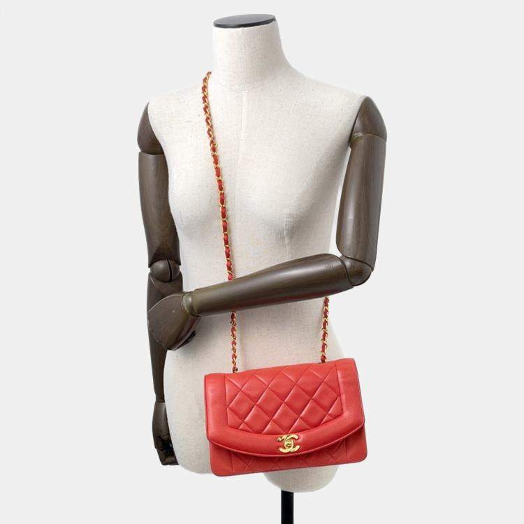 Pre Owned Chanel Chain Shoulder Bag Matelasse Coco Mark Diana Lambskin