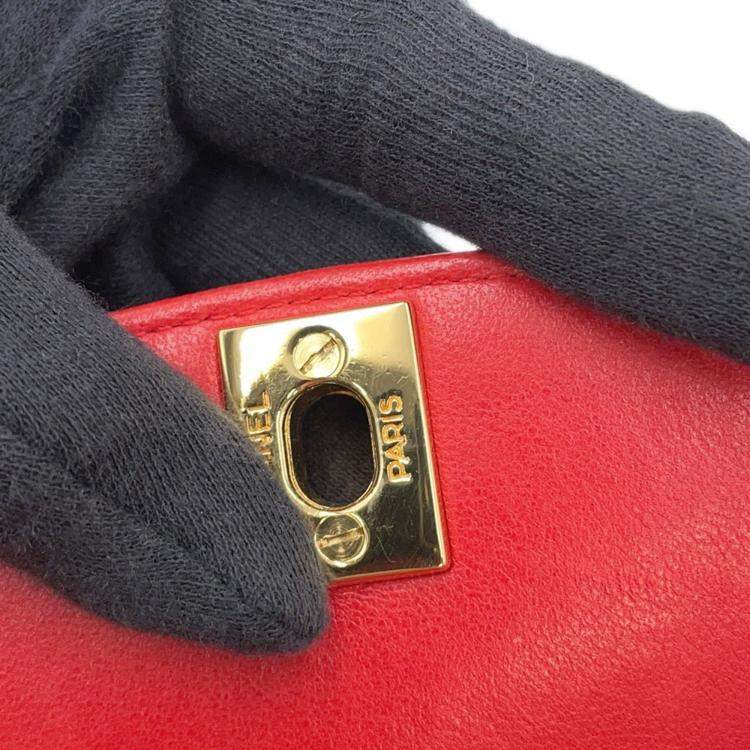 Pre Owned Chanel Chain Shoulder Bag Matelasse Coco Mark Diana Lambskin