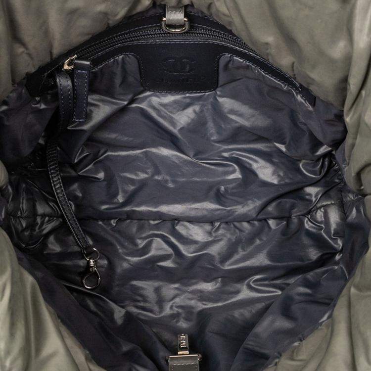 مملوكة مسبقًا Chanel Green Small Quilted Nylon Coco Cocoon Tote