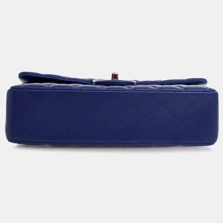 Pre Owned Chanel Blue Medium Classic Lambskin Double Flap