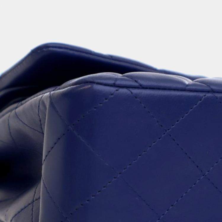 Pre Owned Chanel Blue Medium Classic Lambskin Double Flap