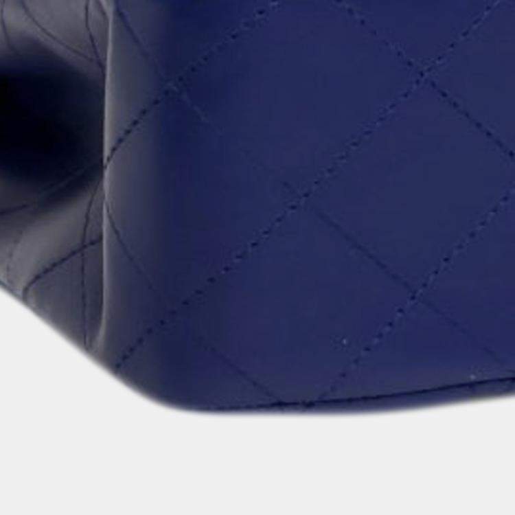 Pre Owned Chanel Blue Medium Classic Lambskin Double Flap