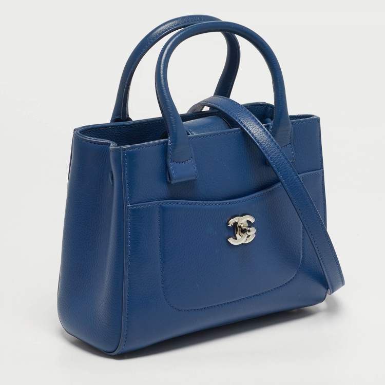 Pre Owned Chanel Neo Executive Mini Blue Leather Tote