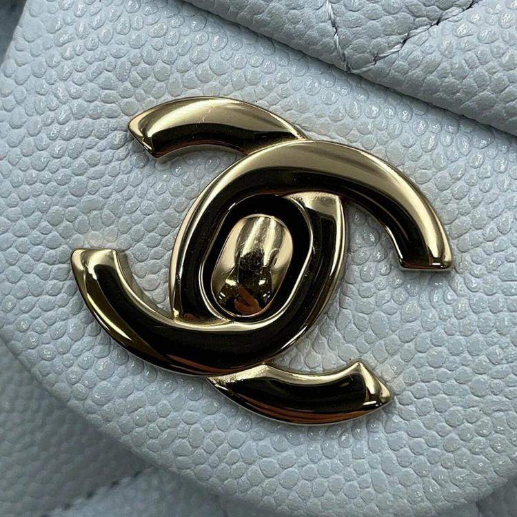 Pre Owned Chanel Matelasse W Flap Chain shoulder Bag Light Blue Caviar Leather Size 25