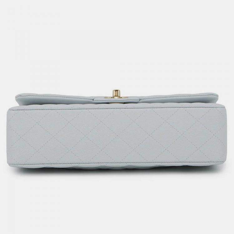 Pre Owned Chanel Matelasse W Flap Chain shoulder Bag Light Blue Caviar Leather Size 25