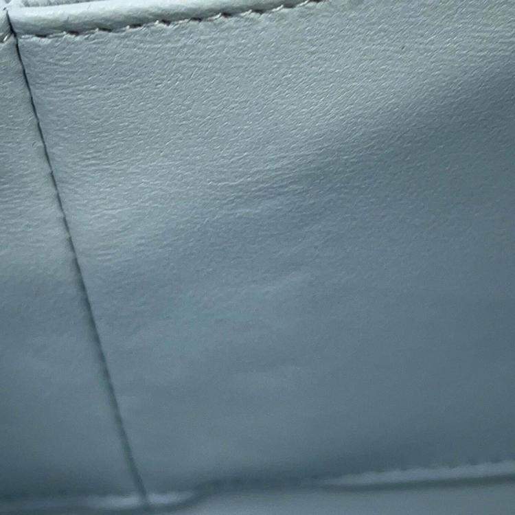 Pre Owned Chanel Matelasse W Flap Chain shoulder Bag Light Blue Caviar Leather Size 25