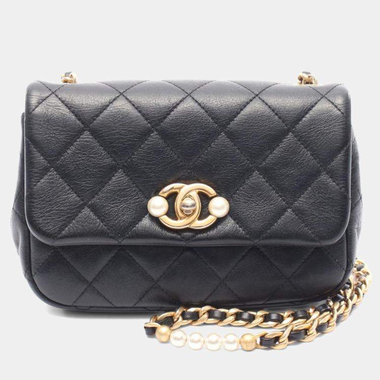 Pre Owned Chanel Matelasse Shoulder Bag Leather Black