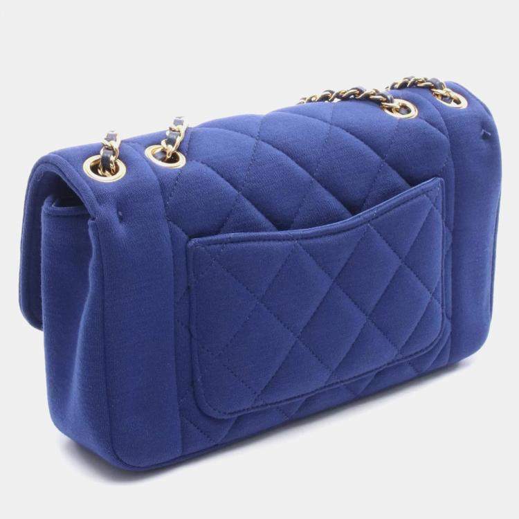 Pre Owned Chanel Matelasse Diana Flap Shoulder Bag Cotton And Jersey Blue