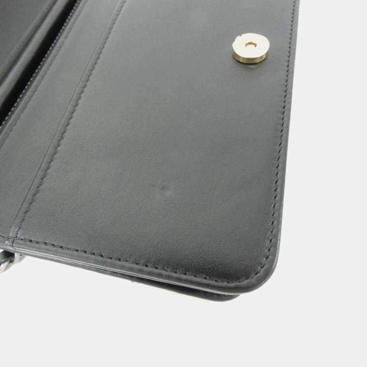 Pre Owned Chanel Gabriel Line Chain Wallet