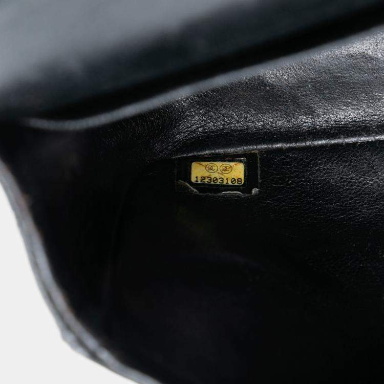 Pre Owned Chanel Black Medium Classic Caviar Double Flap