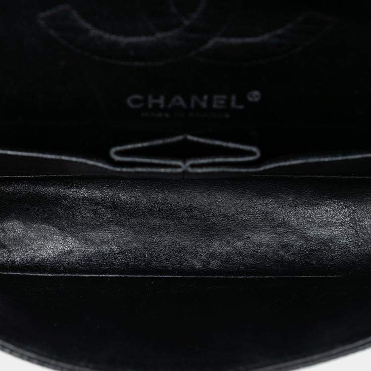 Pre Owned Chanel Black Medium Classic Caviar Double Flap