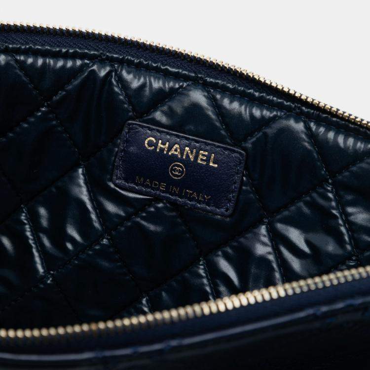 Pre Owned Chanel Blue Medium Quilted Lambskin Double Stitch Tassel O Case Clutch