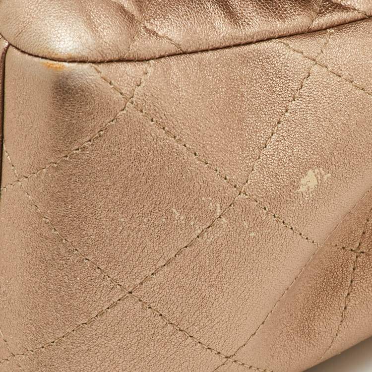 Pre Owned Chanel Metallic Quilted Leather Maxi Classic Double Flap Bag