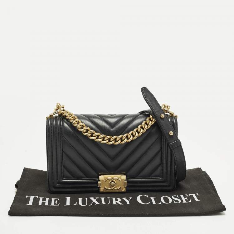 Pre Owned Chanel Boy Medium Black Chevron Leather Flap Bag