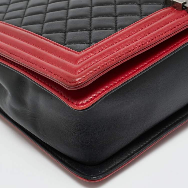 Pre Owned Chanel Boy Large Black/Red Quilted Leather Flap Bag