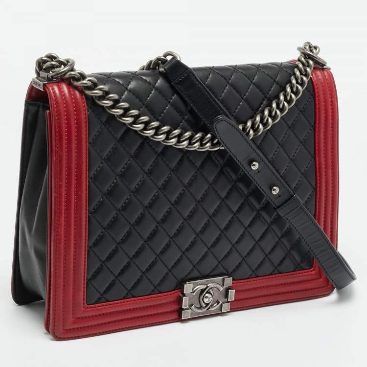 Pre Owned Chanel Boy Large Black/Red Quilted Leather Flap Bag