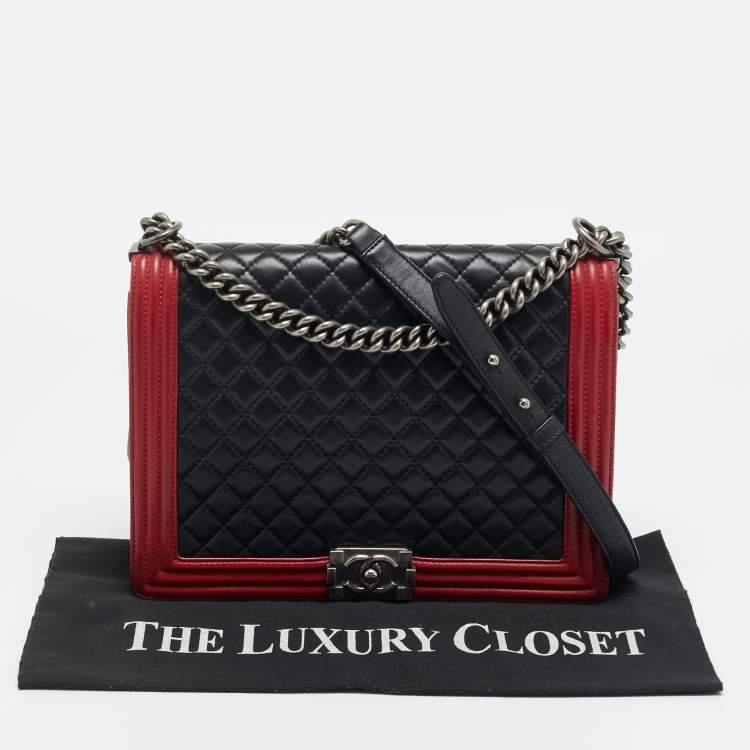 Pre Owned Chanel Boy Large Black/Red Quilted Leather Flap Bag