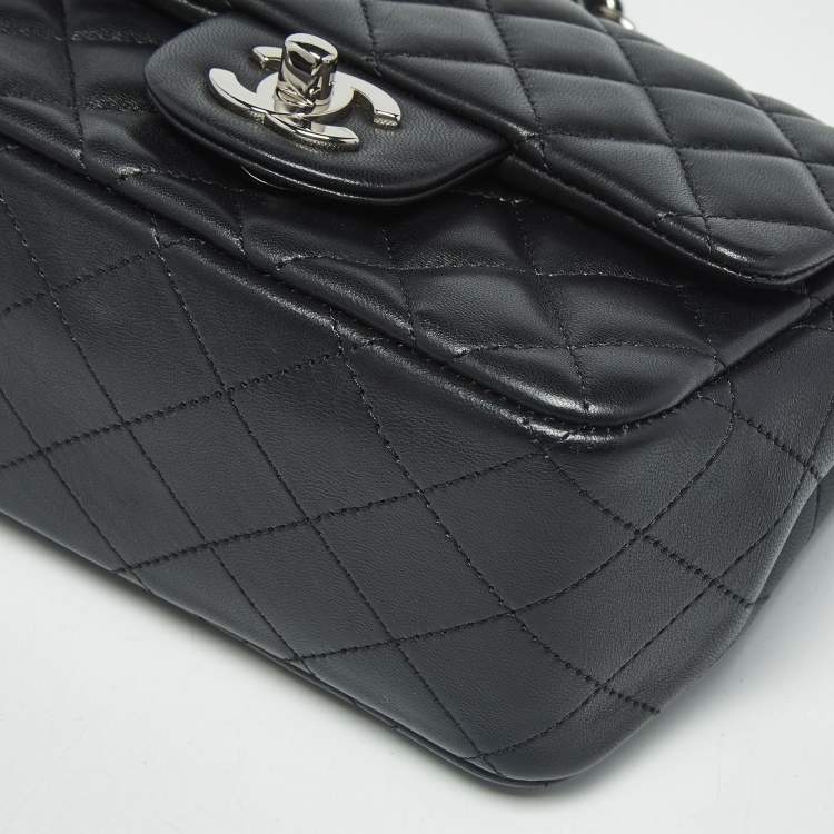 Pre Owned Chanel CC Mini Black Quilted Leather Square Flap Bag
