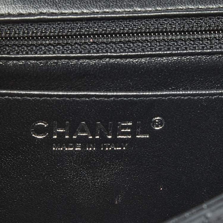 Pre Owned Chanel CC Mini Black Quilted Leather Square Flap Bag