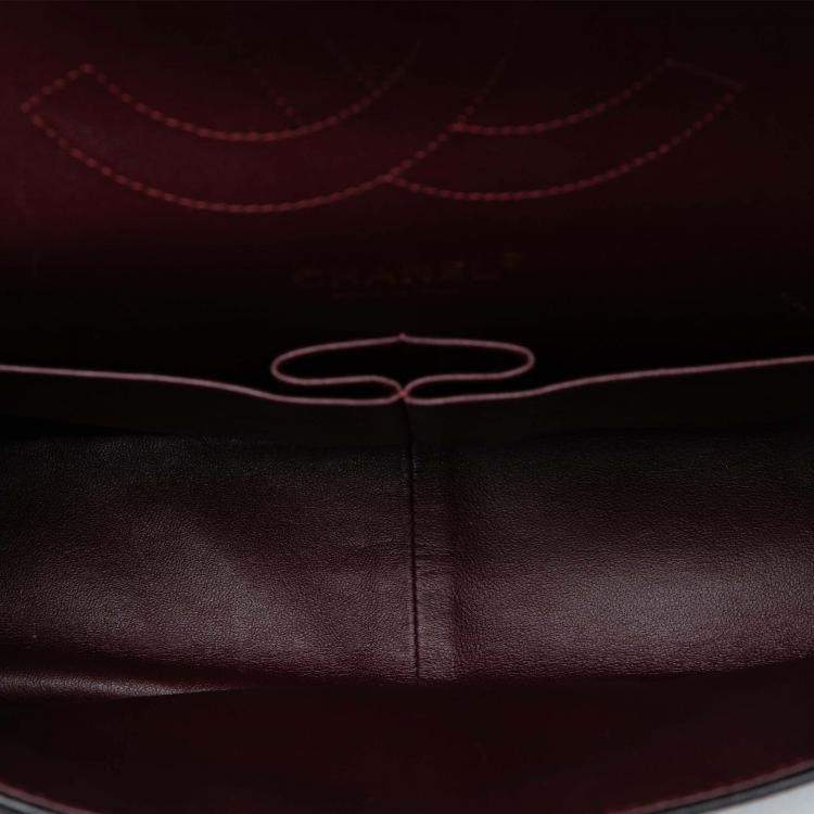 Pre Owned Chanel Black Jumbo Classic Lambskin Double Flap