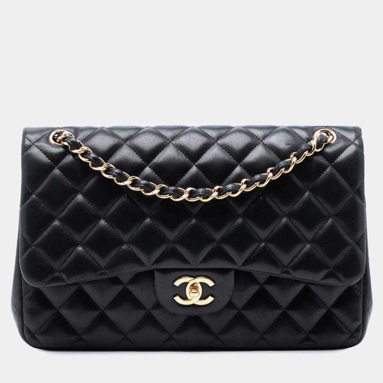 Pre Owned Chanel Black Jumbo Classic Lambskin Double Flap