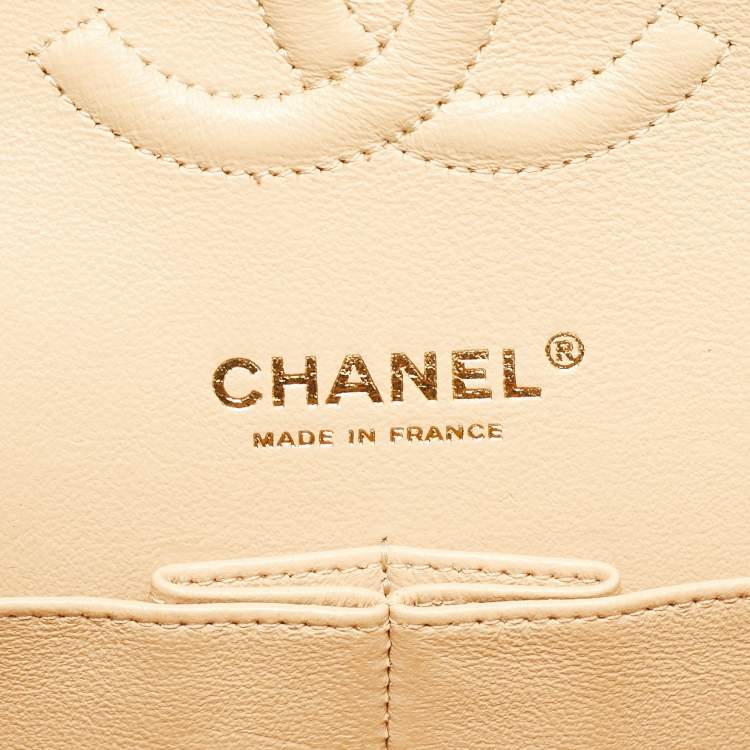 Pre Owned Chanel Classic Double Flap Medium Beige Quilted Leather Shoulder Bag