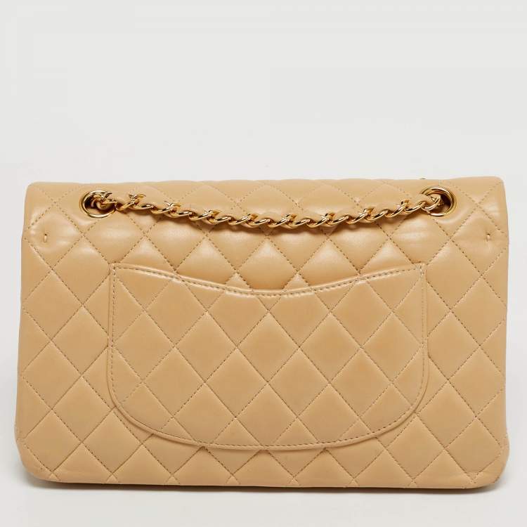 Pre Owned Chanel Classic Double Flap Medium Beige Quilted Leather Shoulder Bag