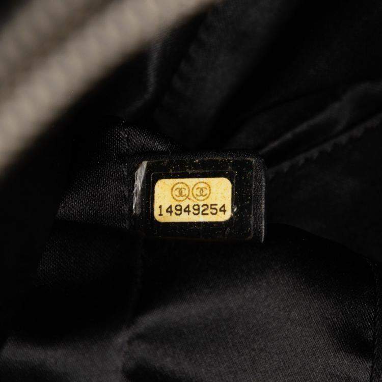 مملوكة مسبقًا Chanel Black Caviar Grand Shopping Tote