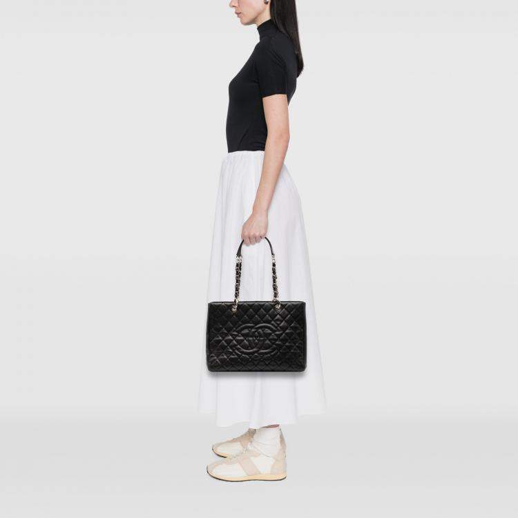 مملوكة مسبقًا Chanel Black Caviar Grand Shopping Tote