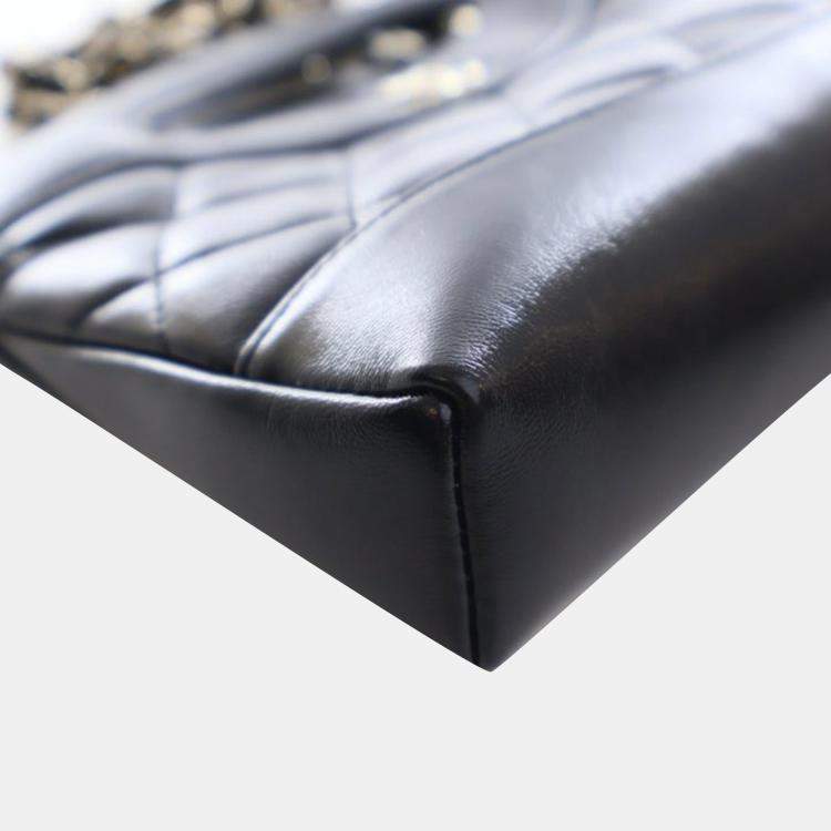 مملوكة مسبقًا Chanel Nano Calfskin 31 Shopping Bag