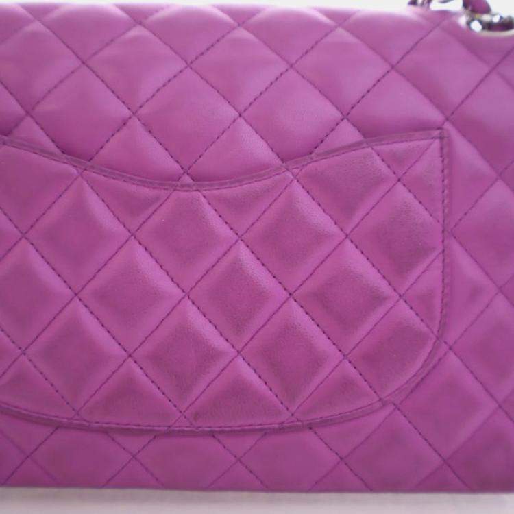 مملوكة مسبقًا Chanel Vintage Medium Lambskin Classic Single Flap Bag