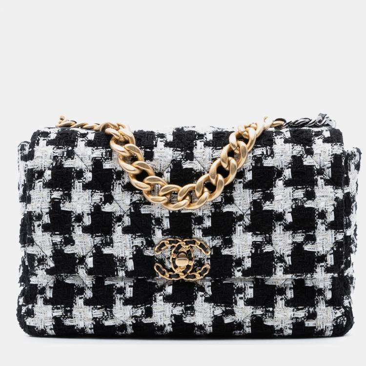 Pre Owned Chanel Black White Large Houndstooth Tweed 19 Flap