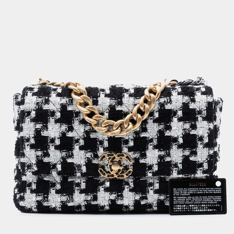 Pre Owned Chanel Black White Large Houndstooth Tweed 19 Flap