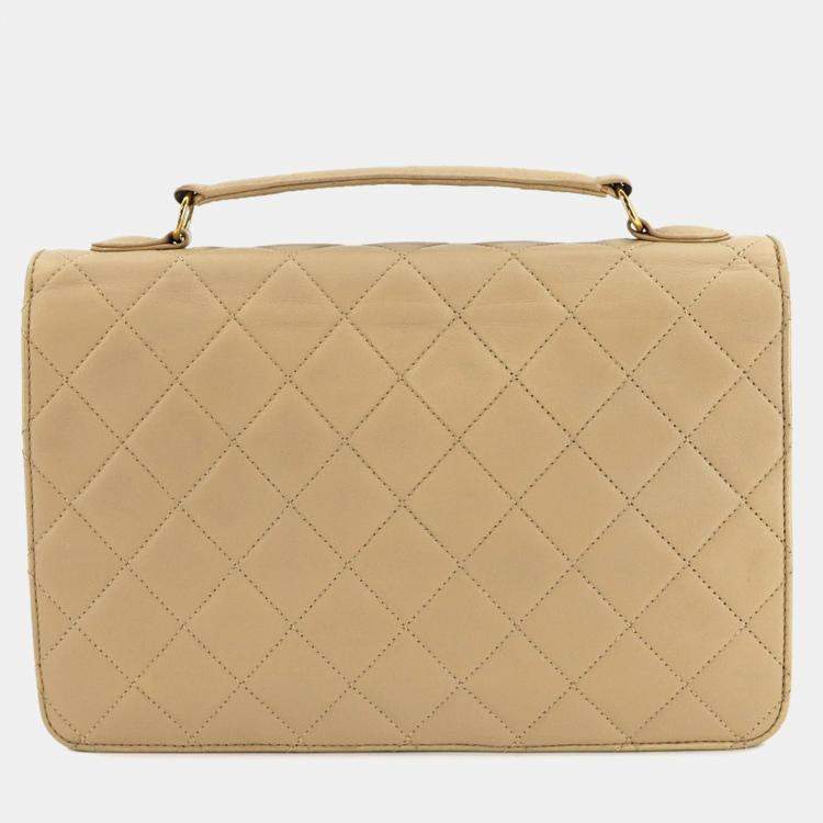 مملوكة مسبقًا Chanel Double CC Turn Lock Cambon Charm Small Beige Quilted Lambskin Shoulder Bag