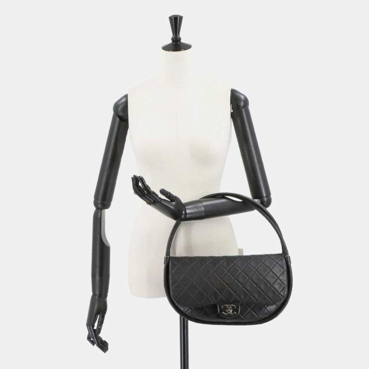 Pre Owned Chanel Hula Hoop Black Lambskin Handbag