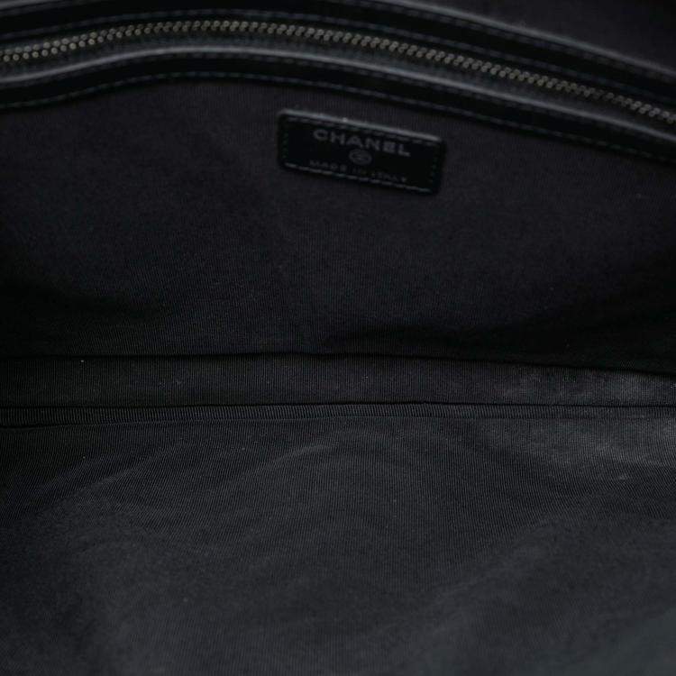 Pre Owned Chanel Purple Large CC Chevron Iridescent Caviar O Case Clutch