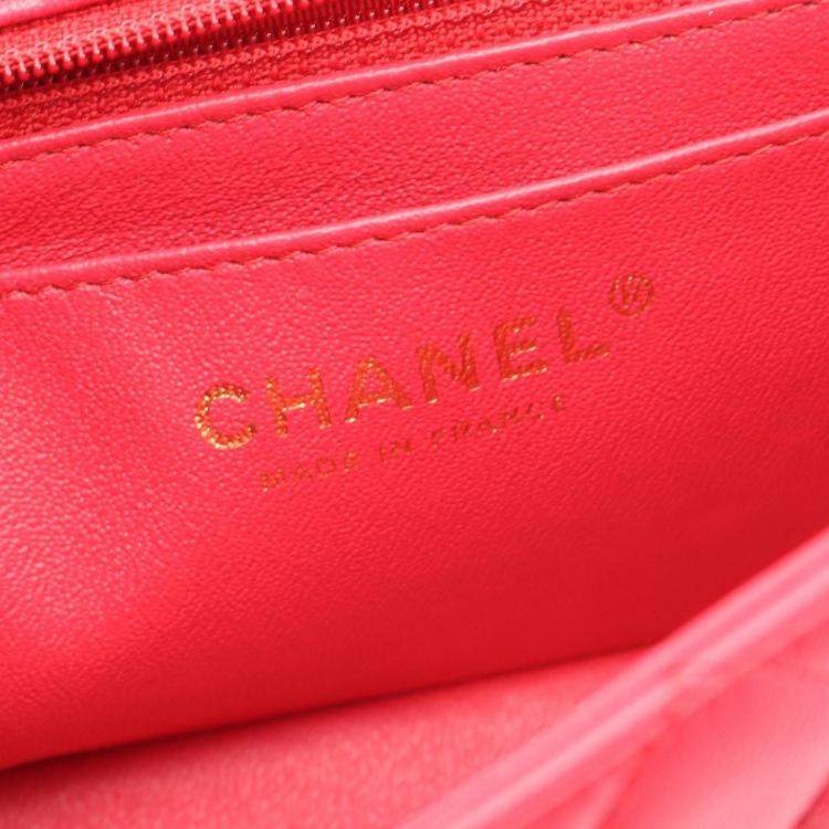 مملوكة مسبقًا Chanel Matelasse 20 Mini Red Lambskin Leather Shoulder Bag