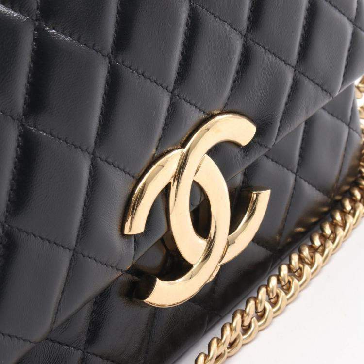 Pre Owned Chanel Coco Mark Black Lambskin Leather Shoulder Bag